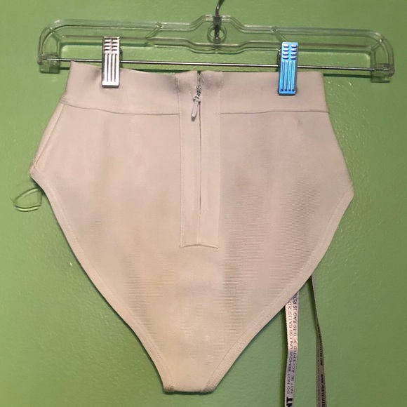 House of CB Niva Cutout Skirt - Picture 3 of 5